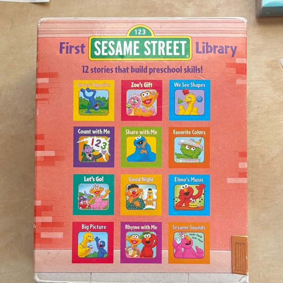 Sesame Street Colorful Learning Library - Picture 9 of 12